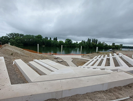 La construction de l’amphithéâtre a commencé