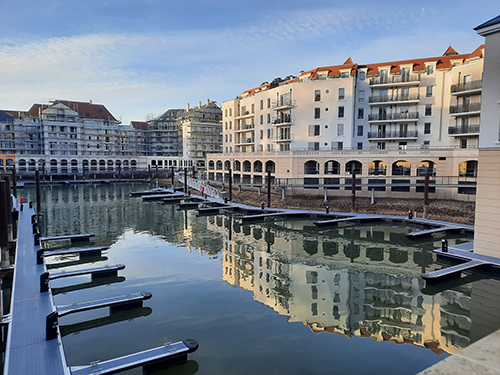 Découvrez la marina de Seine Parisii !